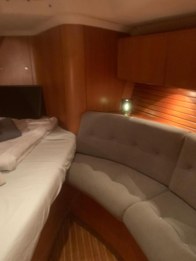 Hotel Nuit Sur Un Bateau La Rochelle  Exterior foto